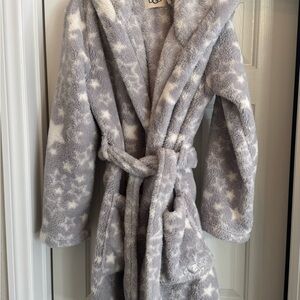 UGG Soft Gray Star Robe